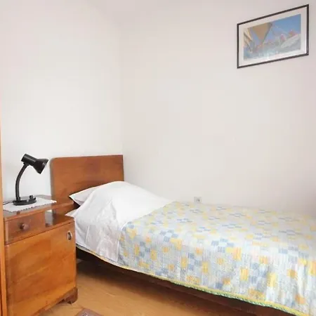 Apartments Mat - Great Location Vis Exterior photo